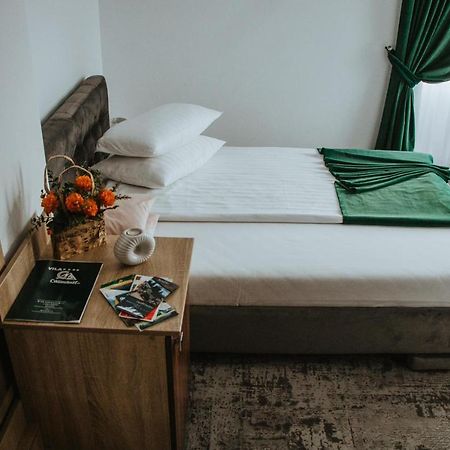 Hotel Vila Calimanel Vatra Dornei Zewnętrze zdjęcie