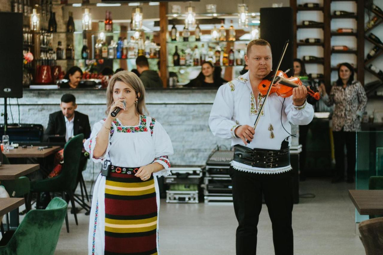 Hotel Vila Calimanel Vatra Dornei Zewnętrze zdjęcie