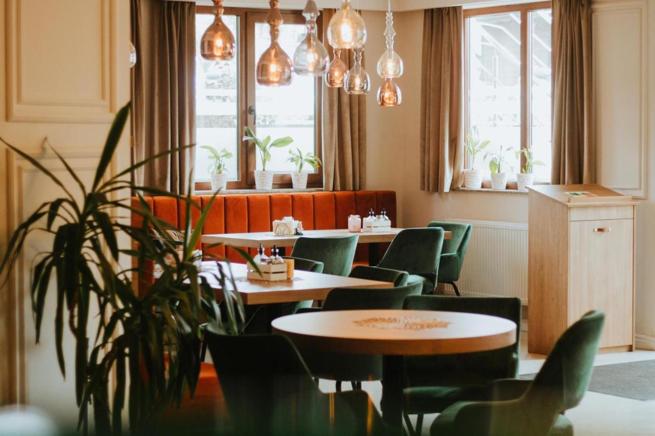 Hotel Vila Calimanel Vatra Dornei Zewnętrze zdjęcie