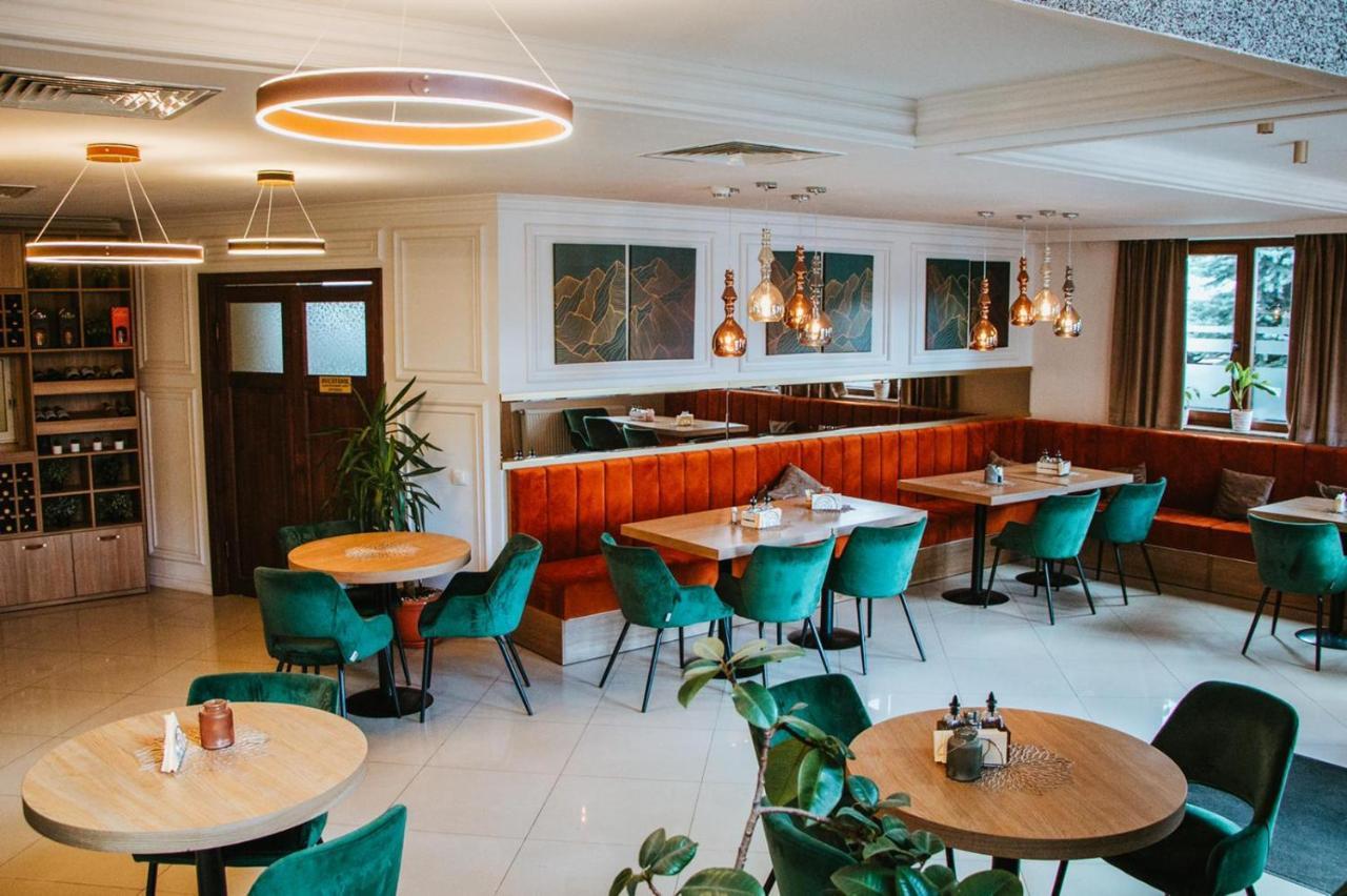 Hotel Vila Calimanel Vatra Dornei Zewnętrze zdjęcie